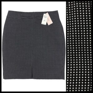 Banana Republic Timeless Classic Office Wear Polka Dot Pencil Skirt Petite 4P